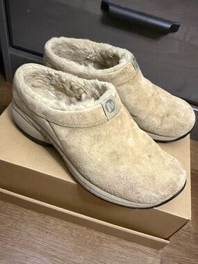MERRELL Primo Chill Slide Women’s Size 9.5  Faux Fur Slip On Clog Mules